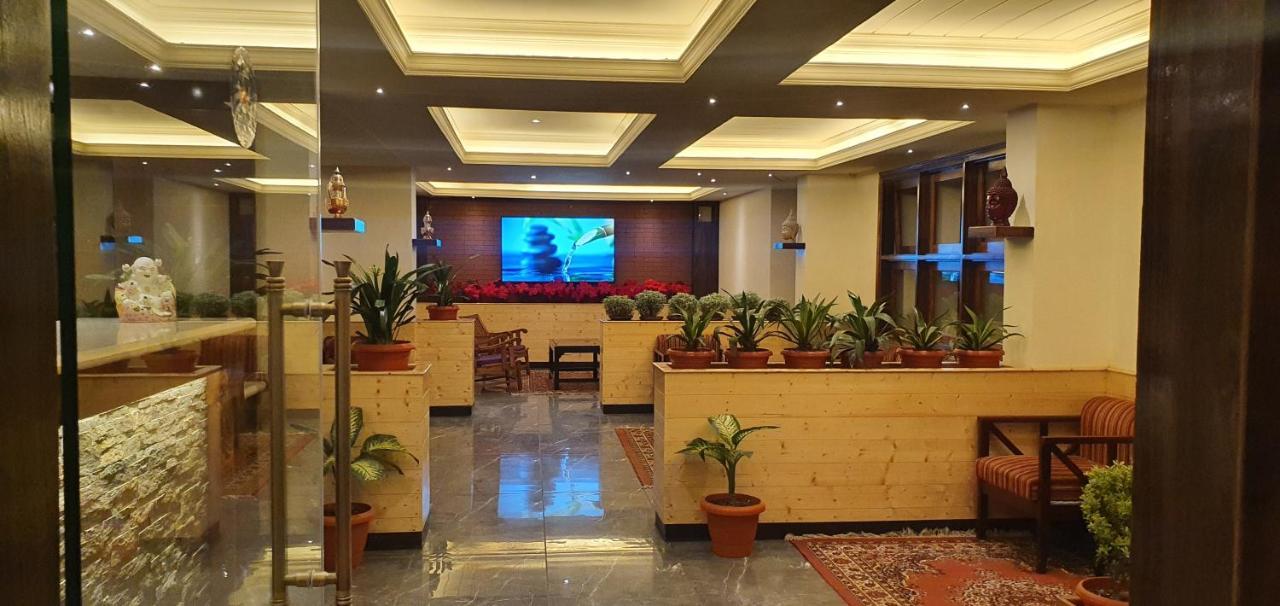 แซนเดอร์ลิง เรซิเดนซี แอนด์ สปา Hotel ดาร์จีลิง ภายนอก รูปภาพ
