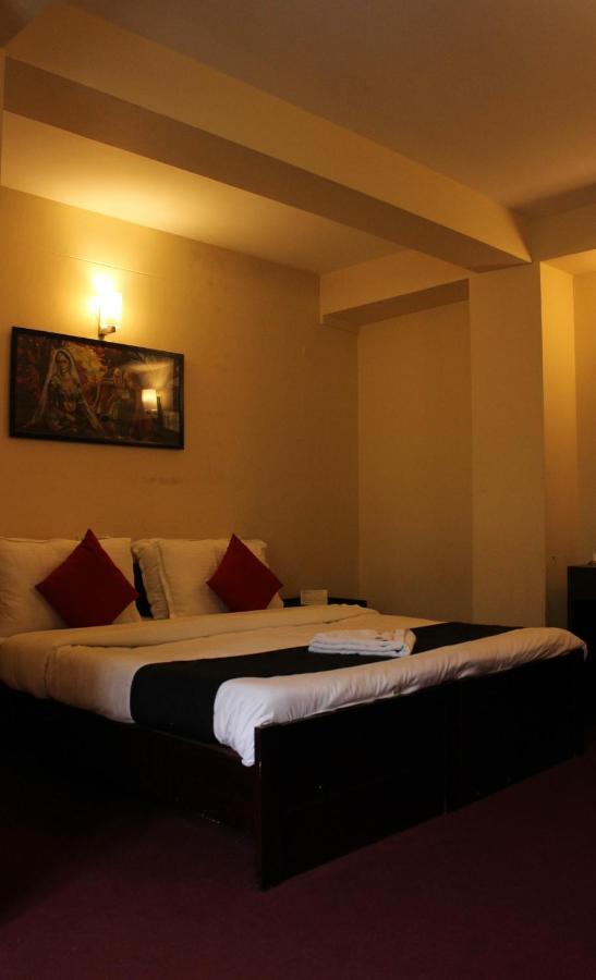 แซนเดอร์ลิง เรซิเดนซี แอนด์ สปา Hotel ดาร์จีลิง ภายนอก รูปภาพ